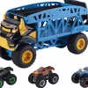 Hot Wheels Monster Trucks Camión Monster Mover Vehículo transportador de coches, incluye 3 coches de
