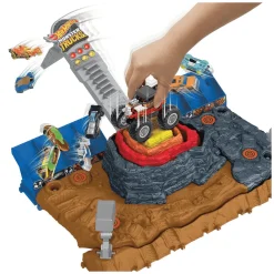 Hot Wheels Monster Trucks Arena World Pista central con coches 3 años