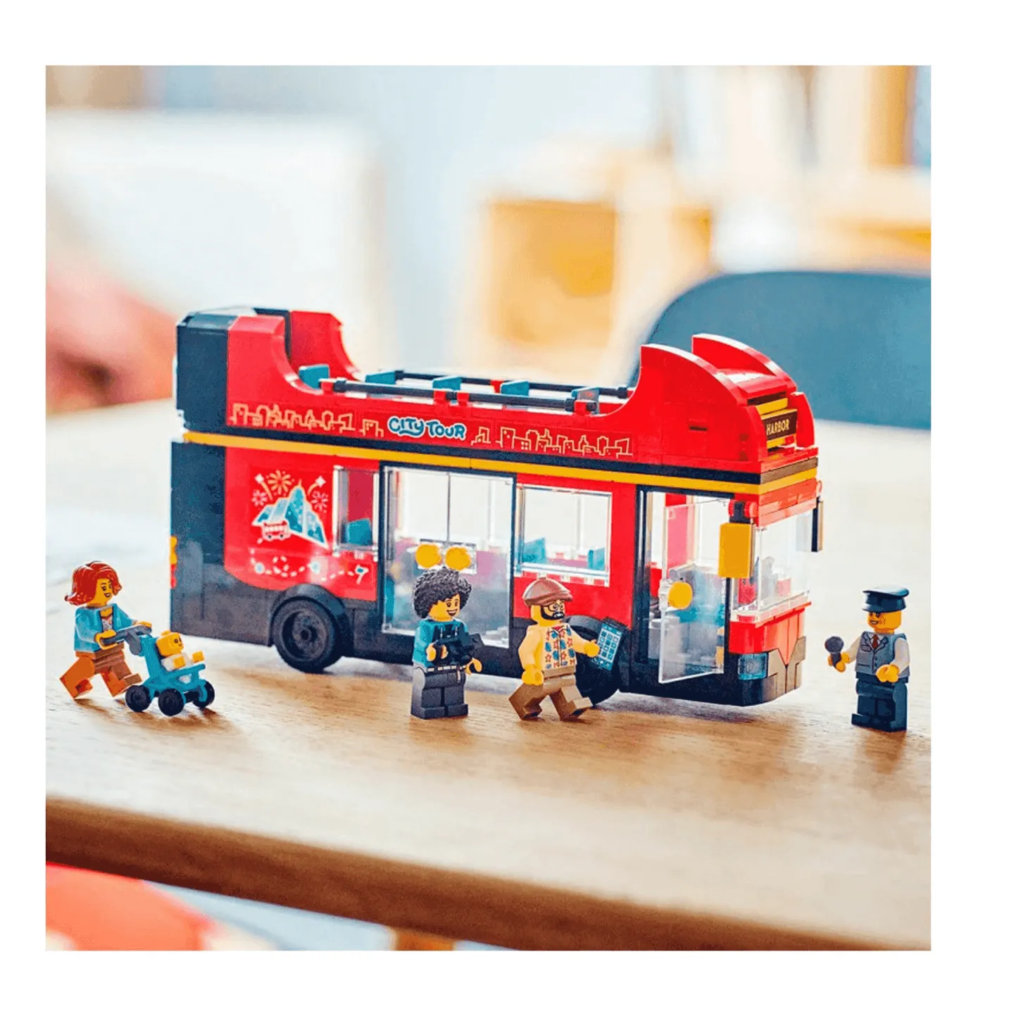 LEGO City Autobús Turístico Rojo de Dos Plantas