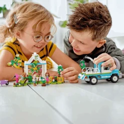LEGO Friends 41707 Vehículo de Plantación de Árboles