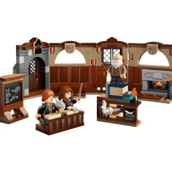 LEGO Harry Potter Castillo de Hogwarts: Clase de Encantamientos 76442