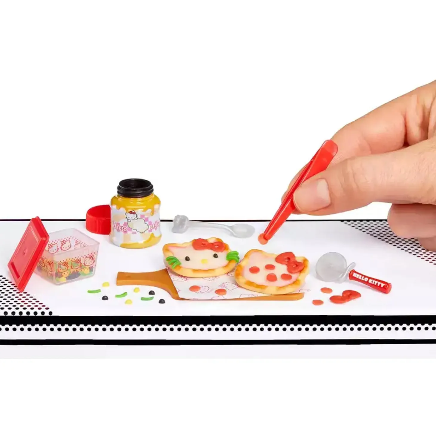 MGA Minivere Make it Mini Hello Kitty and Friends