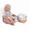 Muñeca Recién Nacida Mia hace pipí con canastilla Antonio Juan