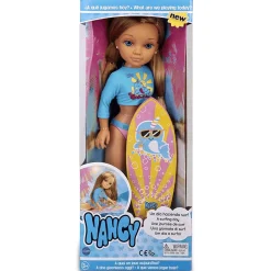 Nancy un Día Haciendo Surf Muñeca