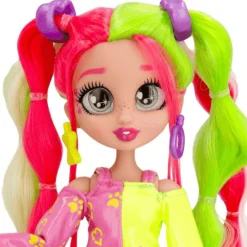 Vip Girls Chloe Muñeca Vip Pet IMC